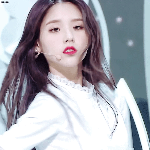 걸그룹 이달의 소녀에서 가장 눈에 띄는 멤버.jpgif | 인스티즈