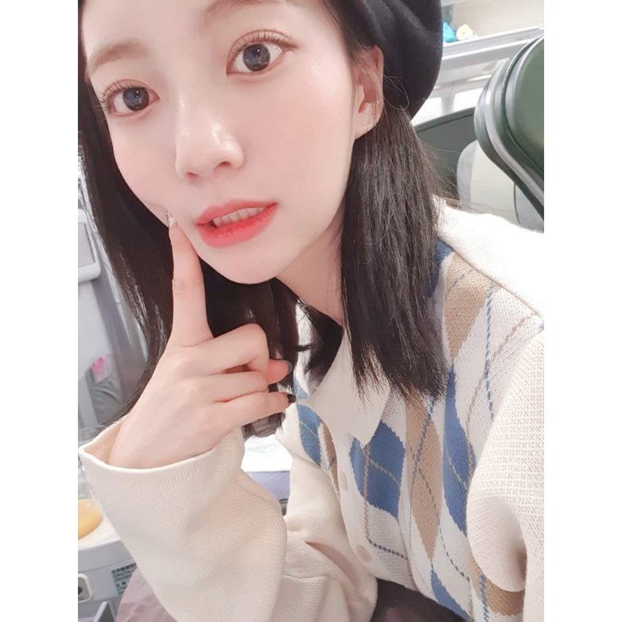 오늘자 오마이걸 비니 | 인스티즈