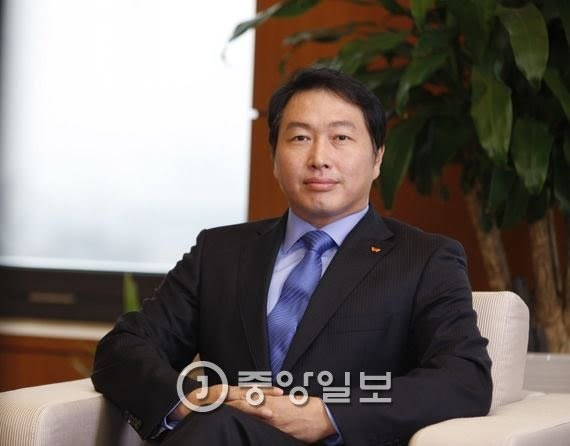 아니 회장님. 이렇게나 영입하면 뭐가 남습니끼? | 인스티즈