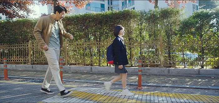 "아저씨 피 받아서 나도 바보되면 어떡해요?" 평점은 별로였으나 소재가 너무 아까웠던 영화 | 인스티즈
