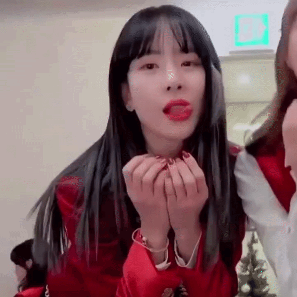 끼 부리는 우주소녀.jpgif | 인스티즈
