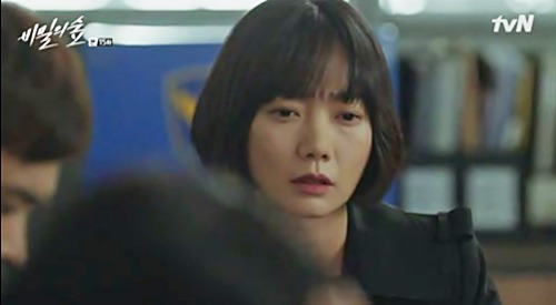 시그널 vs 비밀의숲 대사 재질 차이.JPG | 인스티즈