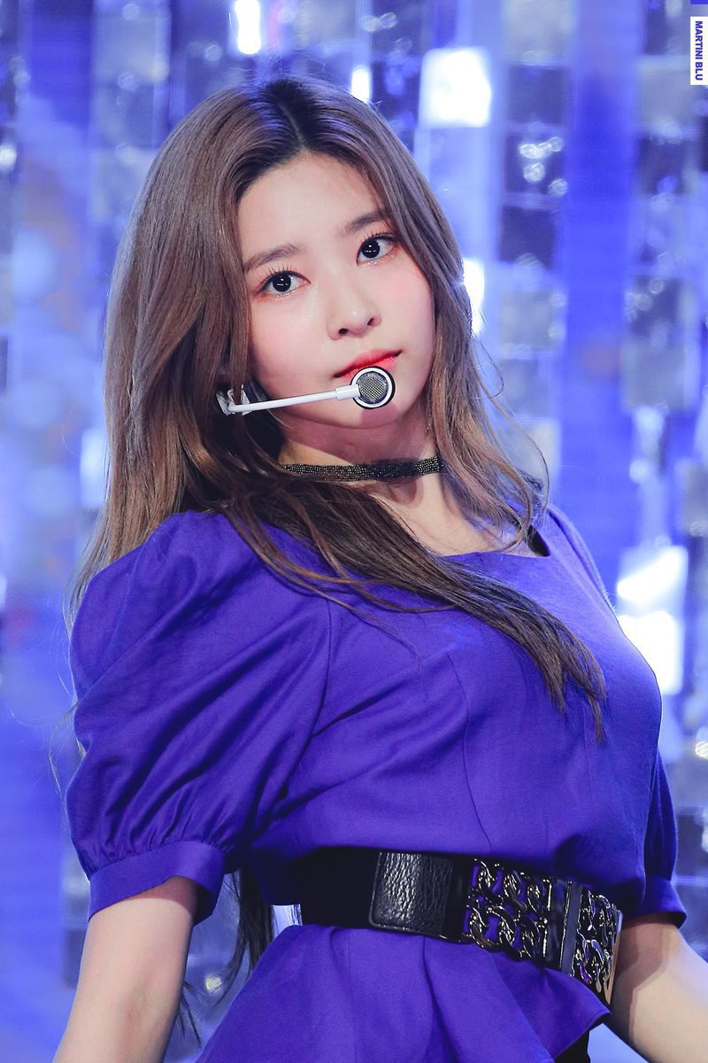 연우 vs 김민주 더 선호하는 여친스타일은?? | 인스티즈