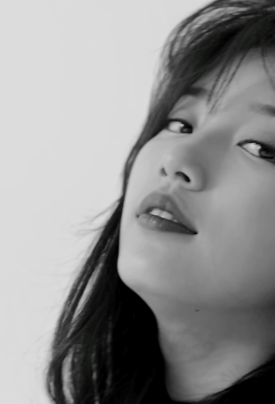 수지는 왜 이렇게 이쁜걸까.gif | 인스티즈