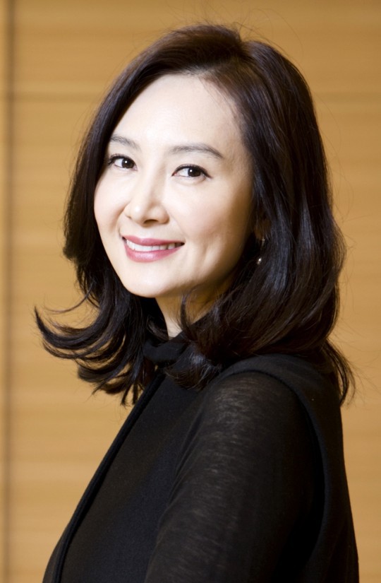 20대에 연기대상을 3회나 수상했던 여배우.jpg | 인스티즈