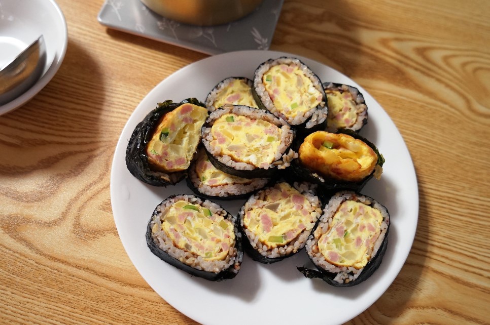 계란말이김밥 하면 떠오르는 이미지는 1vs2 | 인스티즈