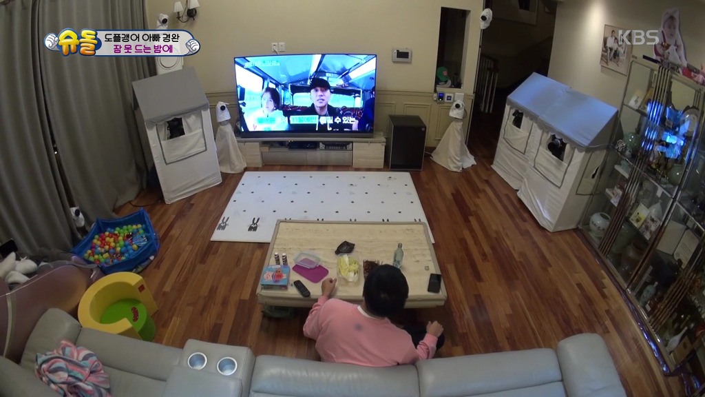 [슈돌] 제주도로 콘서트하러간 장윤정이 전화 안받자 도경완이 전화한 상대.jpg | 인스티즈