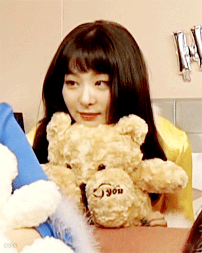 레드벨벳 곰슬기.gif | 인스티즈