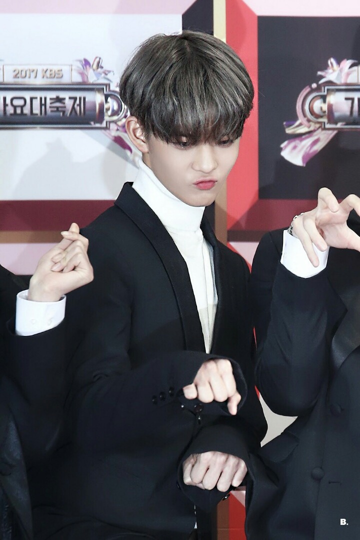 진*영 이미지