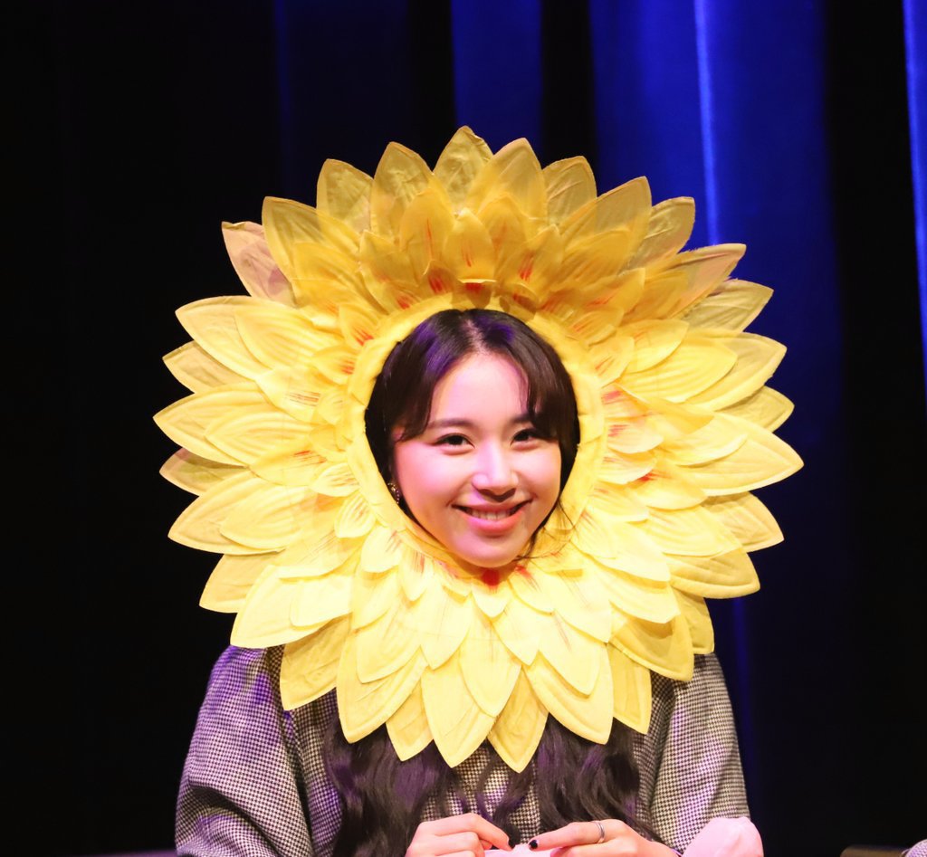 팬싸에서 무시무시하게 칼싸움하는 트둥이들 후덜덜........... | 인스티즈