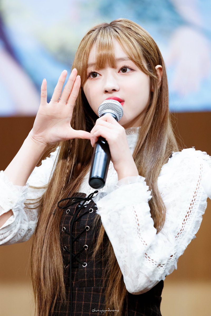 ​나날이 이뻐지는 오마이걸 유아.jpg(이쁨주의) | 인스티즈