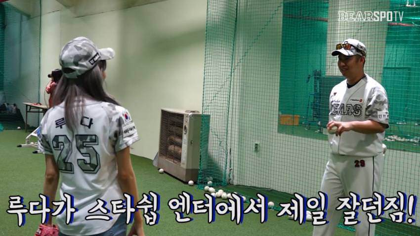 유희관도 놀란 아이돌 제구력 | 인스티즈