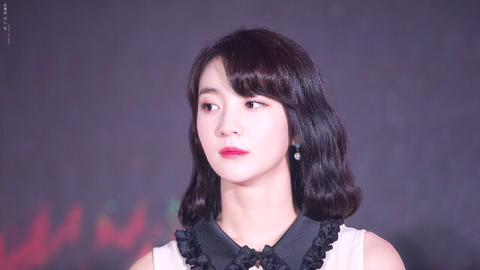 [오마이걸] 위쳐3를 하다가 프리실라의 노래가 감미로워서 비니 | 인스티즈