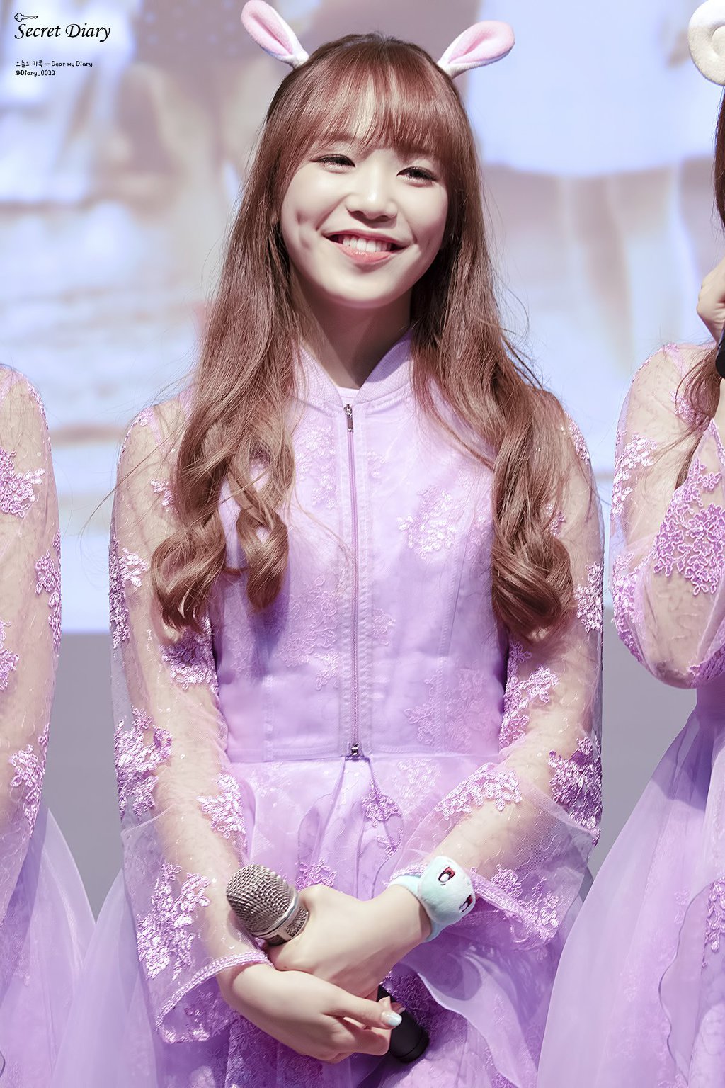 사월이 April 보조개 담당 레이첼 성나연~♥ | 인스티즈