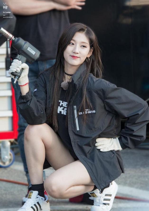 무서울정도로 모든 멤버가 섹시한 걸그룹 러블리즈 | 인스티즈