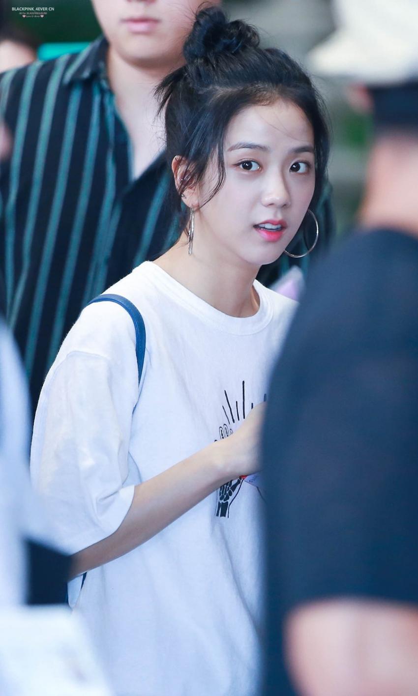 블랙핑크 오늘자 김포공항 사진.jpg | 인스티즈