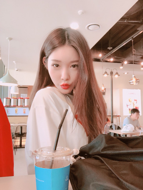 청하 팬카페 셀카들.jpg | 인스티즈