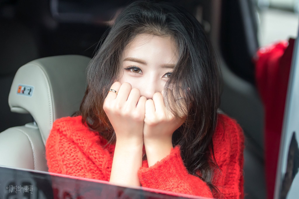 [러블리즈] 오늘은 제 여자의 생일이라서 미주 | 인스티즈