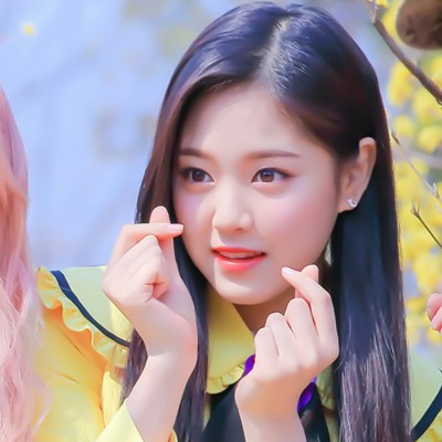 이달의 소녀 현진 | 인스티즈