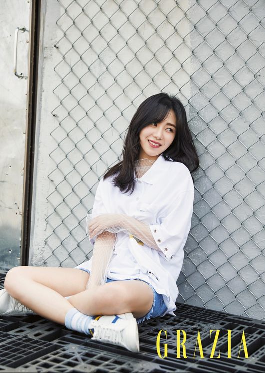 민아랑 같이 영국 해이페스티벌 가고싶다 | 인스티즈