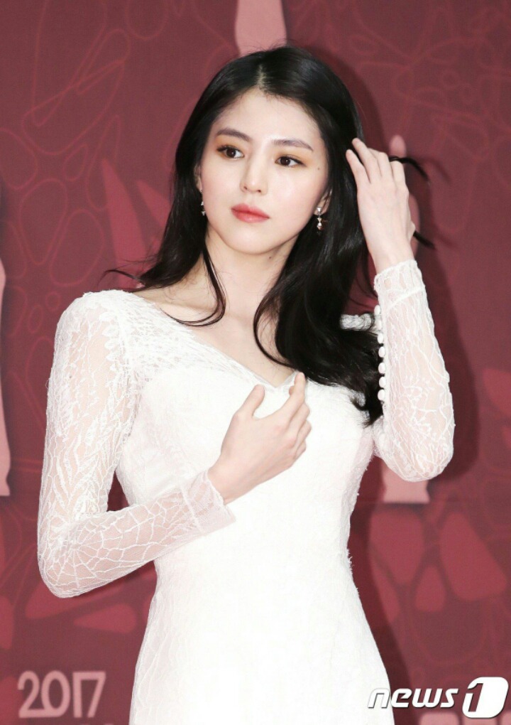 연기자 데뷔해서 실물 털린 인스타 여신.gif | 인스티즈