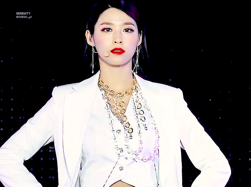 가요대전 설현이 ㄷㄷㄷ.gif | 인스티즈