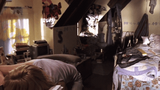 파티 가고싶은데 새엄마가 가지말고 가게 일하래요...gif | 인스티즈