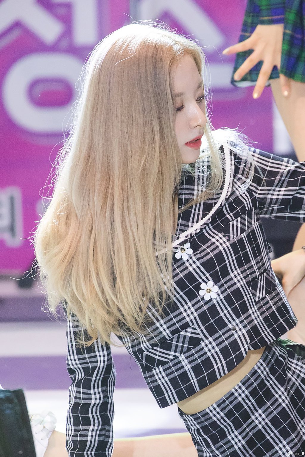 백금발머리 보나.jpgif | 인스티즈