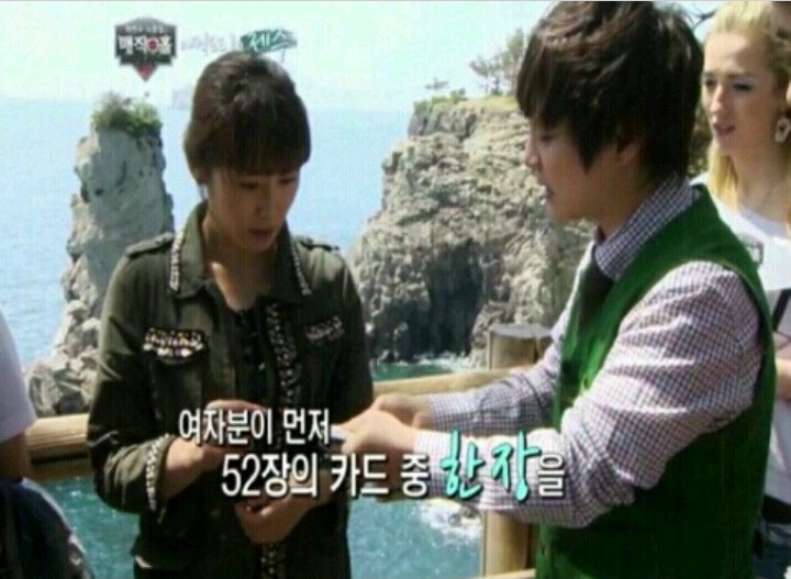 최현우 역대급 껌 마술 | 인스티즈