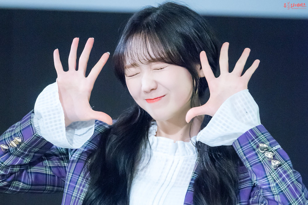 [러블리즈] 오늘의 저녁은 딤섬과 우육면이라서 수정이 | 인스티즈