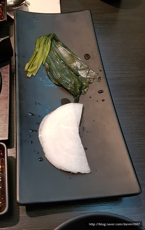 나무오향족발 이미지