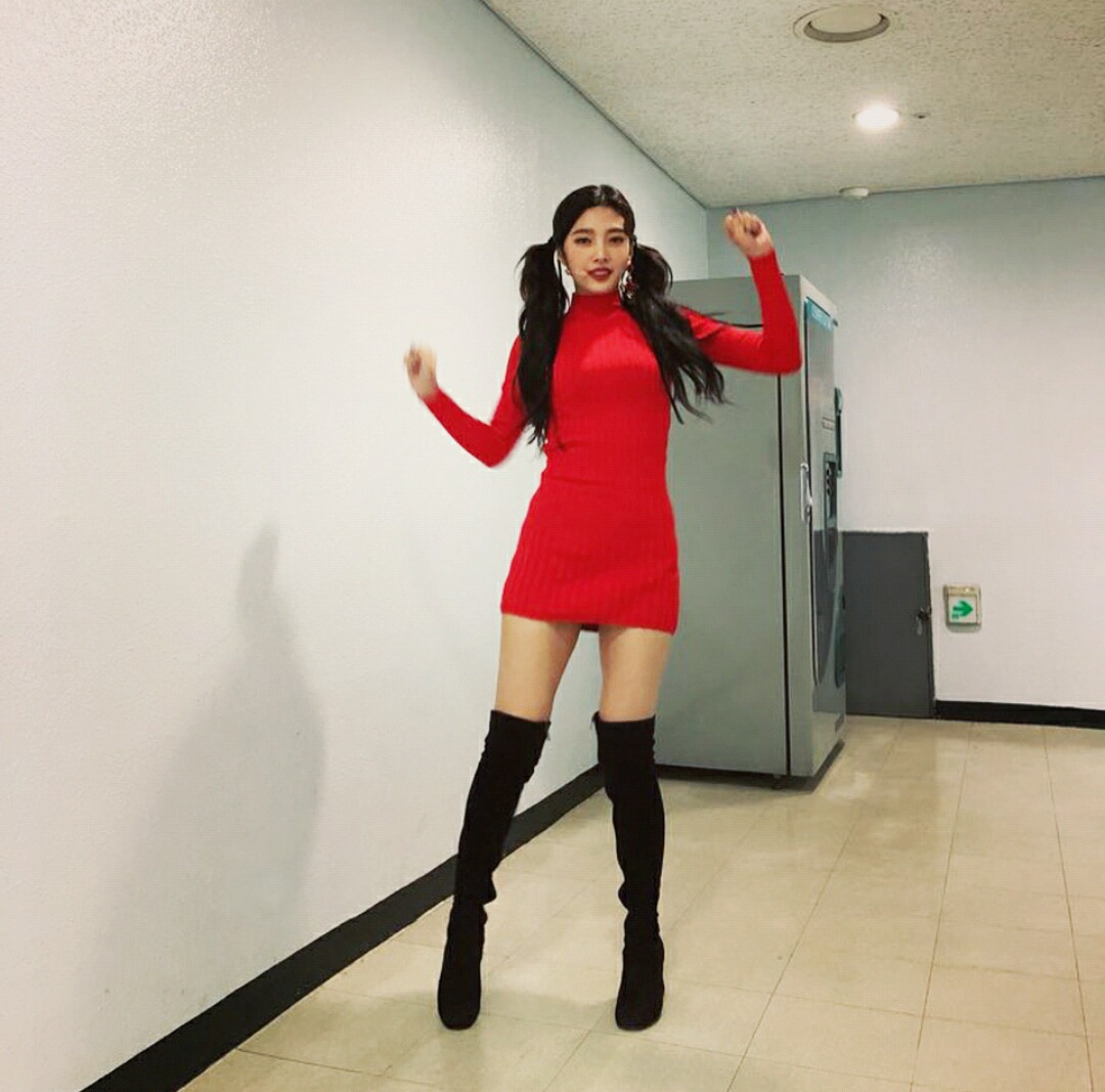 오늘자 레드벨벳 인스타 조이 ㄷㄷㄷ.jpgif | 인스티즈