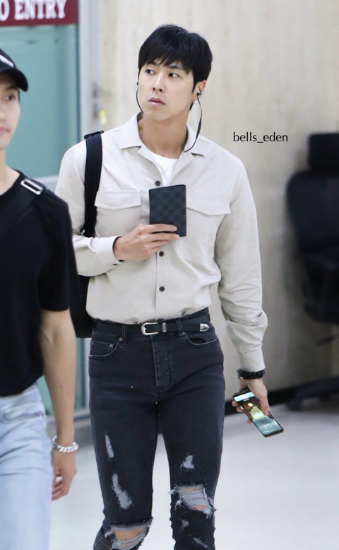 윤호 이미지