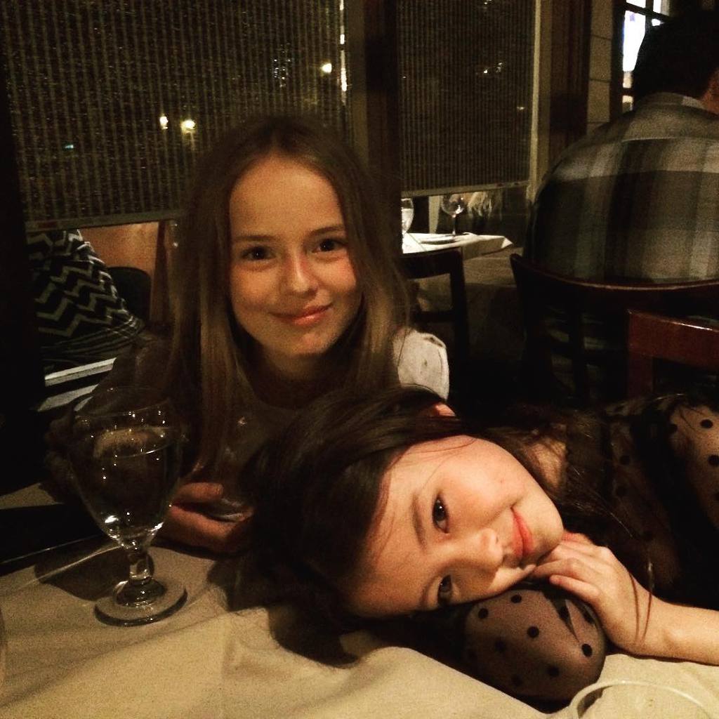 세계에서 가장 아름다운 소녀라는 크리스티나 피메노바와 한국계 친구랑 | 인스티즈