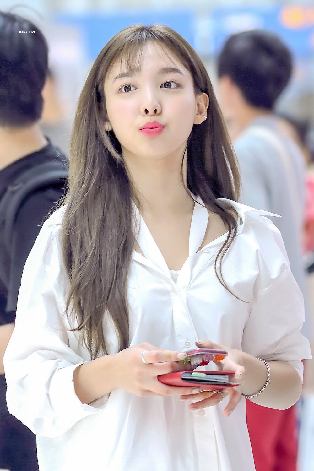 오늘이 생일인 트와이스 맏내 나연이.jpgif | 인스티즈