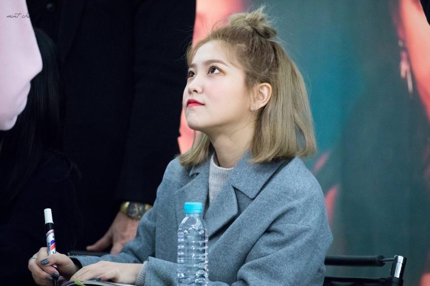 레드벨벳 영등포 타임스퀘어 팬사인회 2 | 인스티즈