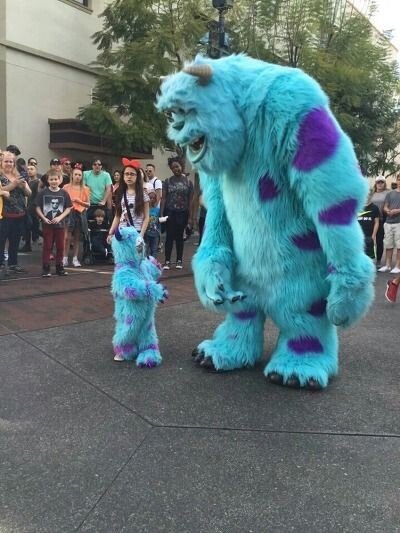 디즈니랜드에서 아빠를 만난 아이 | 인스티즈