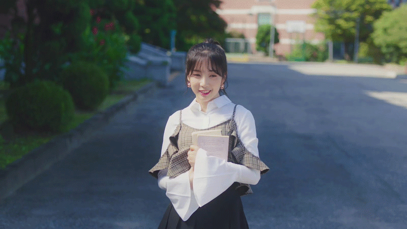 에이프릴 손을잡아줘 뮤비 움짤 (데이터주의) | 인스티즈