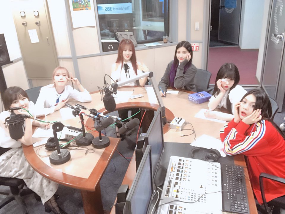 아이스버킷 참여하면 좋겠어서 여자친구.jpg.gif.미모 실화?! | 인스티즈