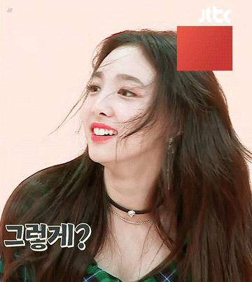 아이돌룸에서 겁나 이쁘고 귀엽고 섹시하고 다 해버린 나연이 | 인스티즈