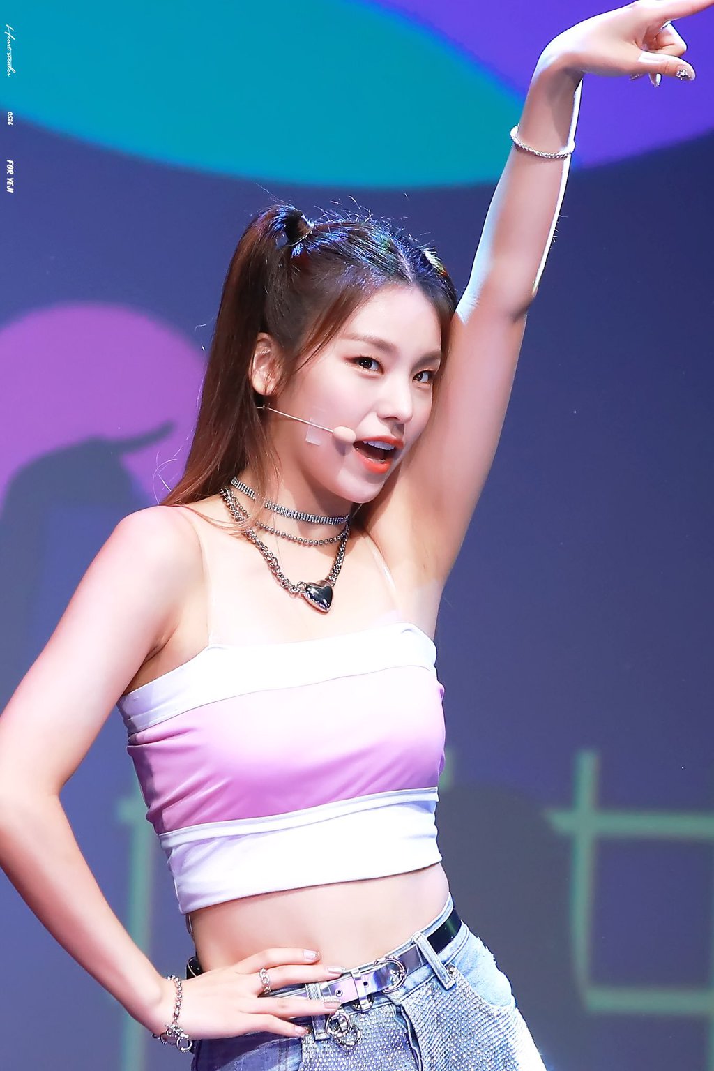 솔직히 좀 귀여운 ITZY 예지.jpgif | 인스티즈