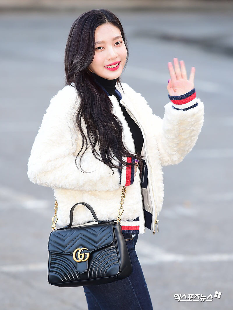 아침부터 예쁜 레드벨벳 조이 출근길.jpg | 인스티즈